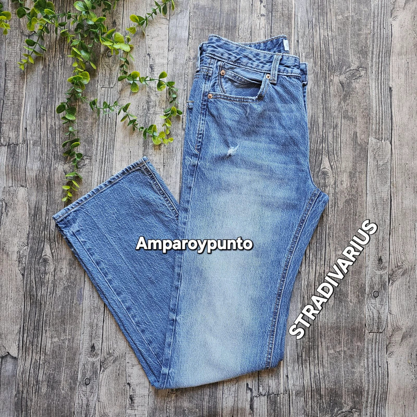Jeans Stradivarius D98